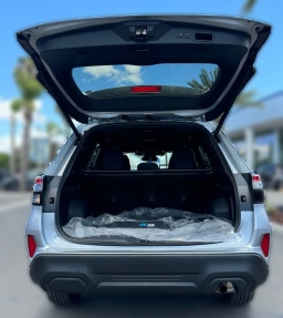 Subaru Forester Premium Hybrid AWD 2026