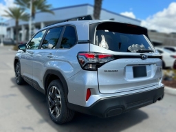 Subaru Forester Premium Hybrid AWD 2026