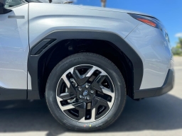 Subaru Forester Premium Hybrid AWD 2026