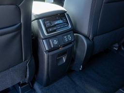 Subaru Ascent Touring 7-Passenger 2026