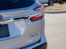 Subaru Ascent Touring 7-Passenger 2026