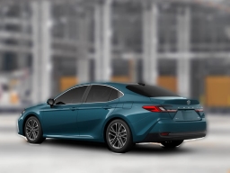 Toyota Camry XLE (Natl) 2026