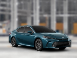 Toyota Camry XLE (Natl) 2026