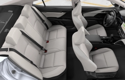 Toyota Camry XLE (Natl) 2026