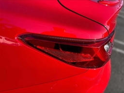 Toyota Camry SE (Natl) 2026