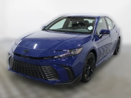 Toyota Camry SE (Natl) 2026