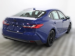 Toyota Camry SE (Natl) 2026