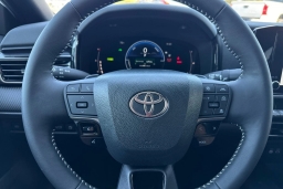 Toyota Camry Nightshade (Natl) 2026