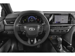 Toyota Camry SE (Natl) 2026