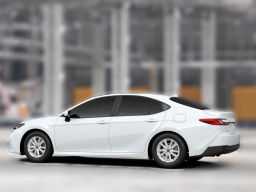 Toyota Camry LE (Natl) 2026