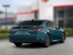 Toyota Camry XLE (Natl) 2026