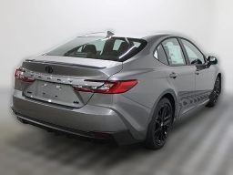 Toyota Camry SE (Natl) 2026