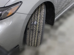 Toyota Camry SE (Natl) 2026