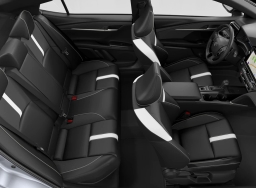 Toyota Camry SE (Natl) 2026