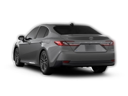 Toyota Camry XLE (Natl) 2026