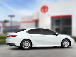 Toyota Camry LE (Natl) 2026