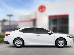 Toyota Camry LE (Natl) 2026