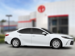 Toyota Camry LE (Natl) 2026