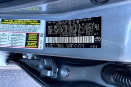 Toyota Camry SE (Natl) 2026