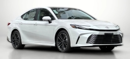Toyota Camry XLE (Natl) 2026