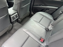 Toyota Camry XLE (Natl) 2026