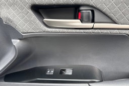 Toyota Camry XLE (Natl) 2026