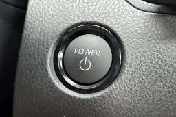 Toyota Camry XLE (Natl) 2026