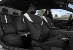 Toyota Camry SE (Natl) 2026