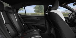 Toyota Camry SE (Natl) 2026