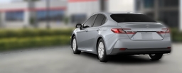 Toyota Camry LE (Natl) 2026
