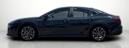 Toyota Camry XLE (Natl) 2026