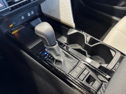 Toyota Camry XLE (Natl) 2026