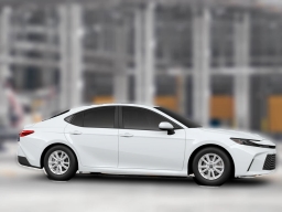 Toyota Camry LE (Natl) 2026