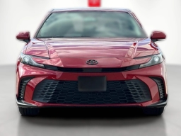 Toyota Camry SE (Natl) 2026