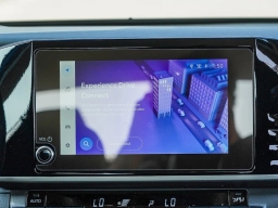 Toyota Camry LE (Natl) 2026