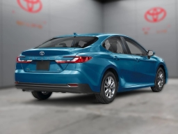 Toyota Camry XLE (Natl) 2026
