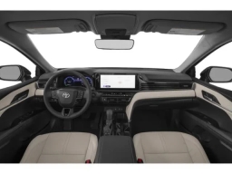 Toyota Camry XLE (Natl) 2026