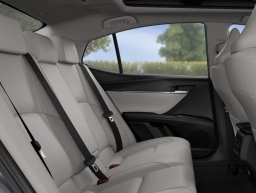 Toyota Camry XLE (Natl) 2026