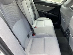 Toyota Camry LE (Natl) 2026