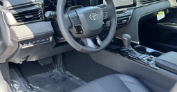 Toyota Camry XLE (Natl) 2026