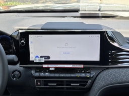 Toyota Camry XLE (Natl) 2026