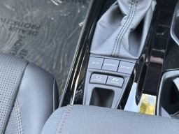 Toyota Camry XLE (Natl) 2026