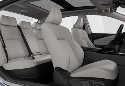 Toyota Camry XLE (Natl) 2026