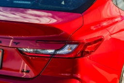 Toyota Camry LE (Natl) 2026