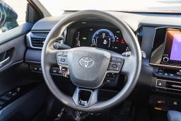 Toyota Camry LE (Natl) 2026