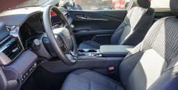 Toyota Camry LE (Natl) 2026