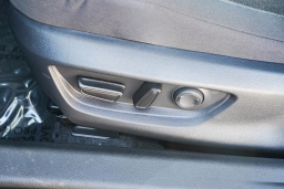 Toyota Camry LE (Natl) 2026