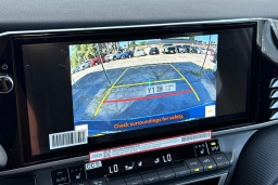 Toyota Camry SE (Natl) 2026