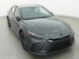 Toyota Camry SE (Natl) 2026