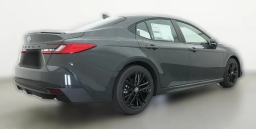 Toyota Camry SE (Natl) 2026